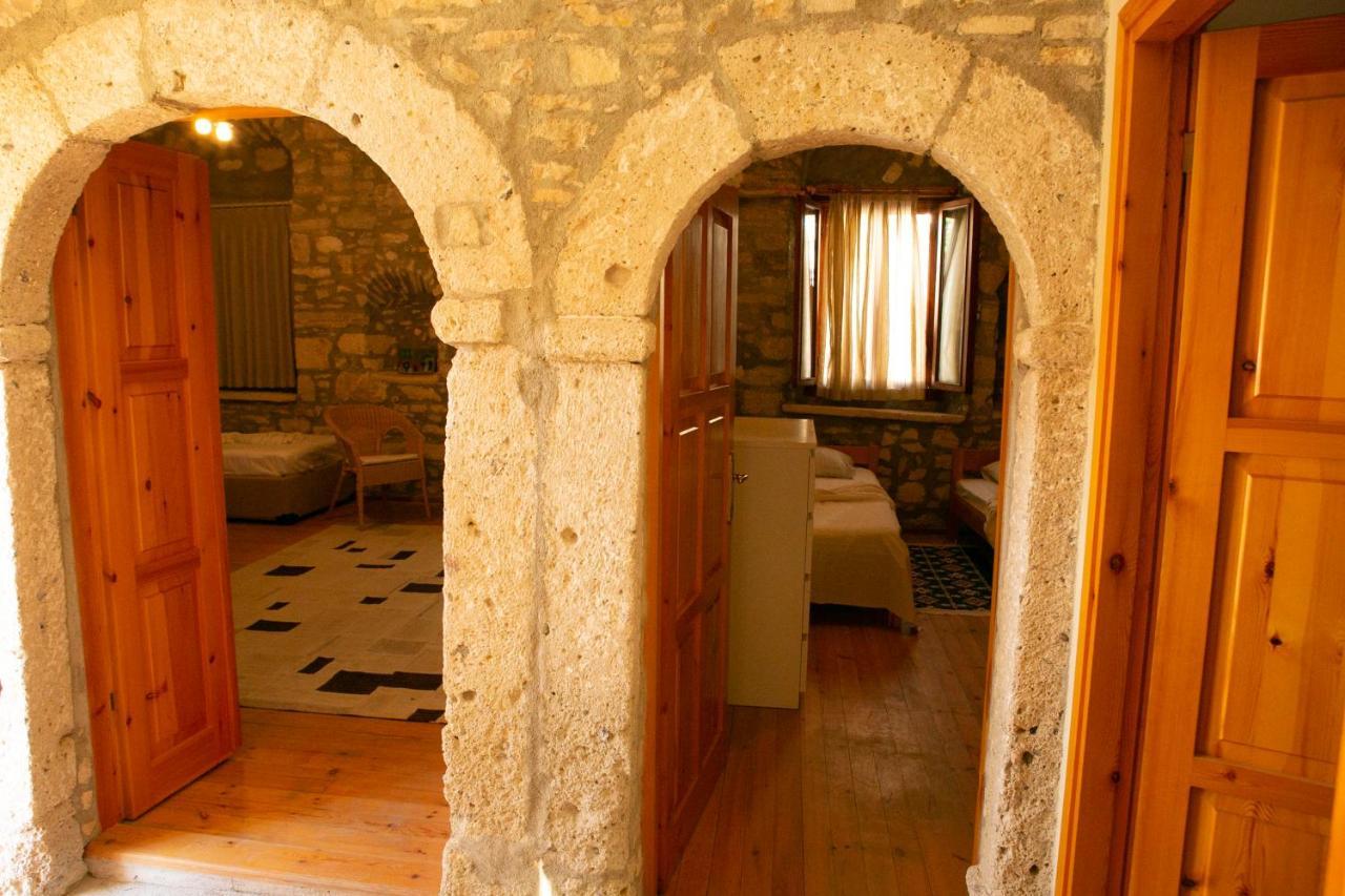 Annemin Harabesi Otel Çeşme Exterior foto